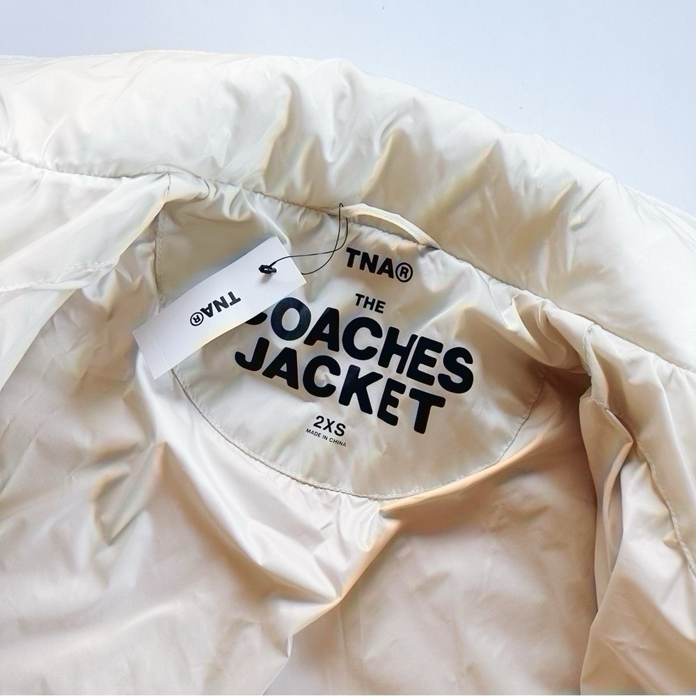 NEW Aritzia Tna Coaches Jacket Limited Edition Matte Pearl XXS - Picture 4 of 11